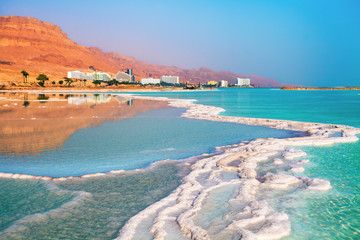 Dead sea salt shore. Ein Bokek, Israel - obrazy, fototapety, plakaty