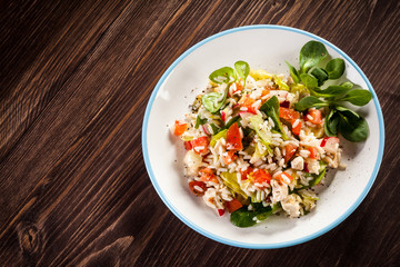 Roasted white meat, rice and vegetables