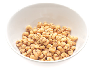toasted corn kernels