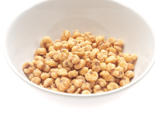 toasted corn kernels