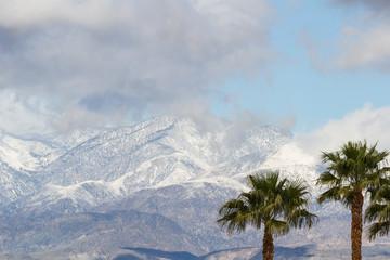 Fototapeta na wymiar Snow in California