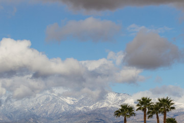 Fototapeta na wymiar Snow in California
