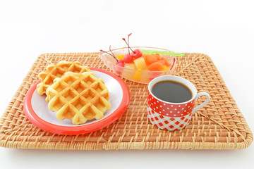 温かい珈琲とワッフル