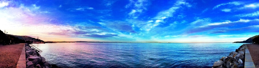 Obraz premium Amazing Sunset at the Beach in Trieste Italy