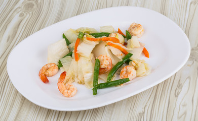 Shrimp salad
