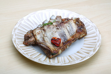 Roasted pork ribs