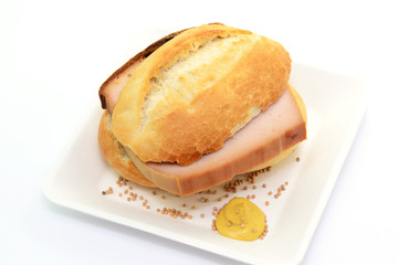 Brötchen Fleischkäse