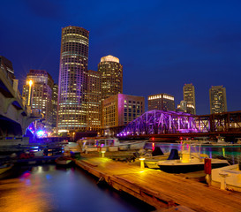Fototapeta premium Boston sunset skyline at Fan Pier Massachusetts