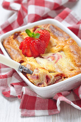 Strawberry crepes roll baked in cheesecake