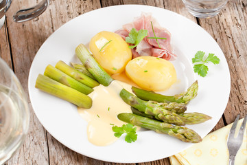 Frische spargel teller 