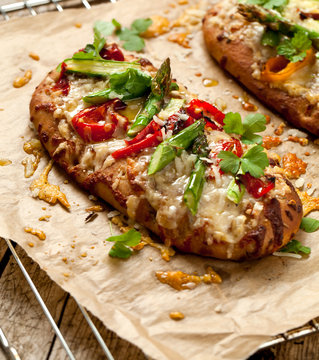 spargel pizza brot