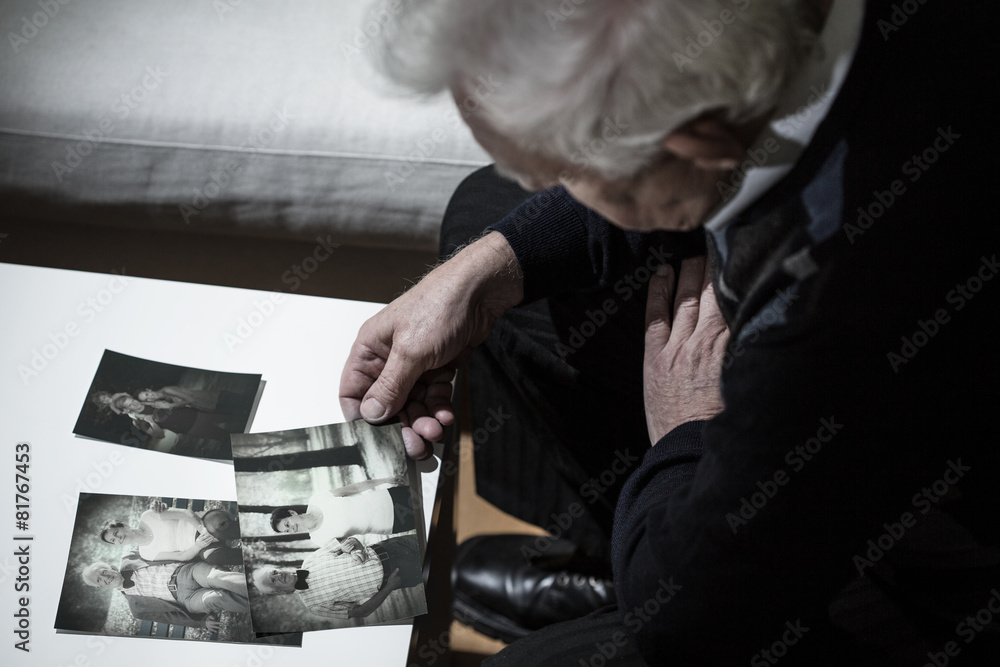 Canvas Prints looking at photos