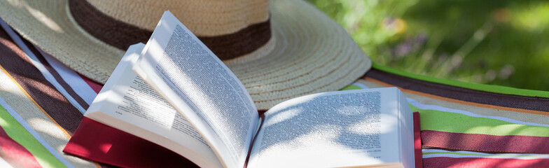 Fototapeta premium Book and hat