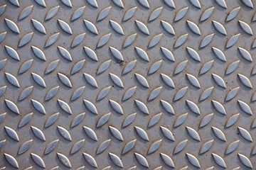 Metal pattern