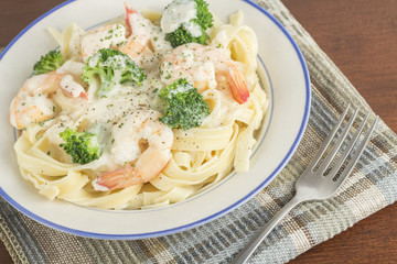 Fettuccine Alfredo Shrimp