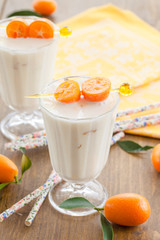 Milchshake mit Kumquats