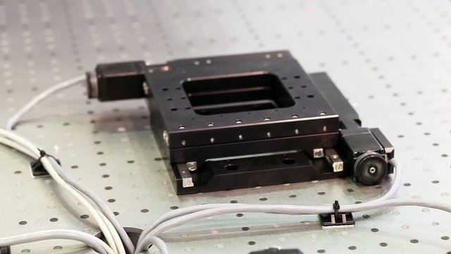 Multi-axis positioner in action