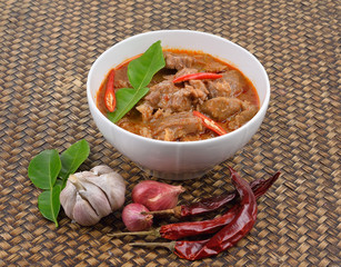 Red savory curry with pork