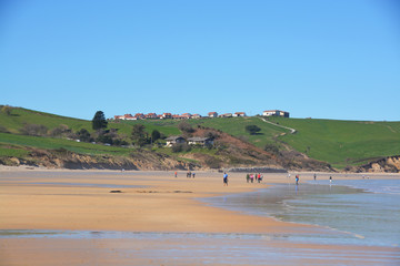 panoramica de la playa de oyambre, Cantabria