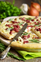 Tarte flambee.
