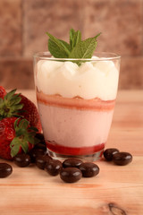 COCKTAIL AND DESSERT OF STRAWBERRIES