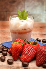 COCKTAIL AND DESSERT OF STRAWBERRIES