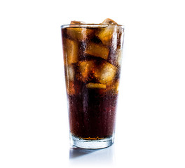 Cola with ice