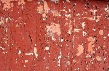 Стена, покрашенная старой красной краской