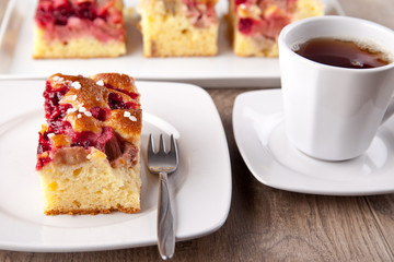 Rhababer-Kirsch-Kuchen