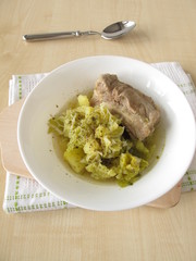 Wirsingeintopf mit Rippchen