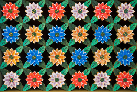 Carving lotus flower windows