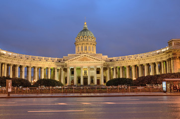 Санкт-Петербург, Казанский собор на рассвете