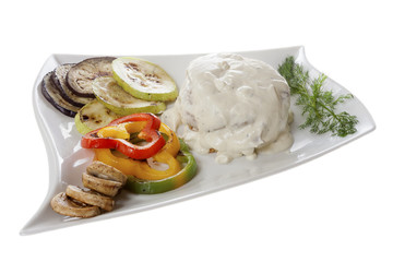 Fillet steak, gorgonzola and grilled vegetables