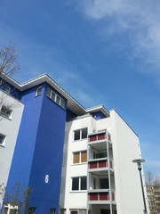 Wohnblock blau weiss in Gelsenkirchen