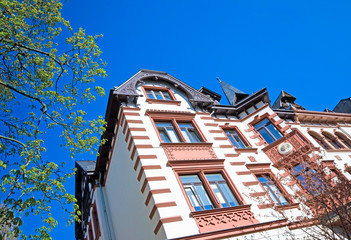 Mehrfamilienhaus, saniert, Europa