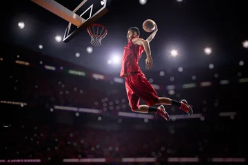 Poster Im Rahmen red Basketball player in action © 103tnn