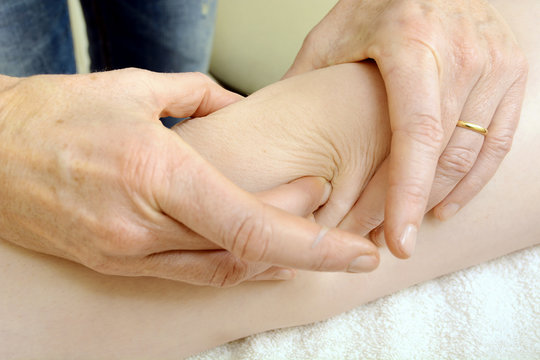 Osteopathie oder Orthopädie an Knie