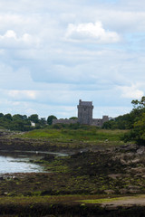 DunGuaire Castle