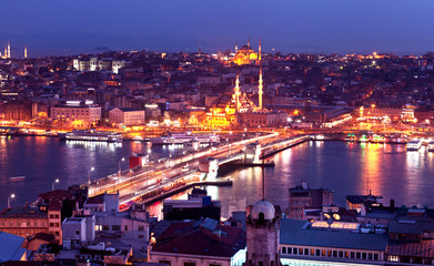 Fototapeta premium Evening Istanbul