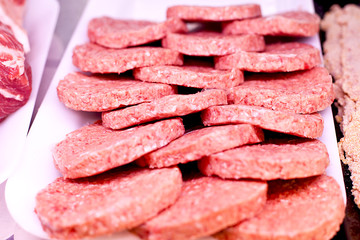 carne mista assortita per arrosto