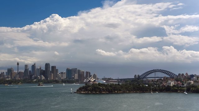 Timelapse of Sydney Harbour, CBD and Harbour Bridge
