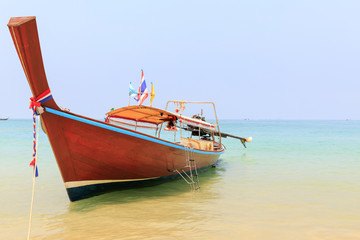 Fototapeta premium Long tail boat in island