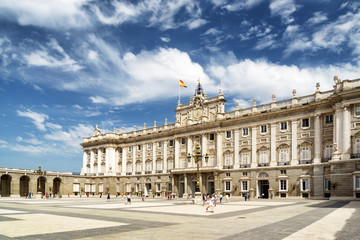 Fototapeta premium View of the Plaza de la Armeria and the south facade of the Roya