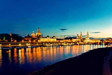 Obraz premium Dresden at night