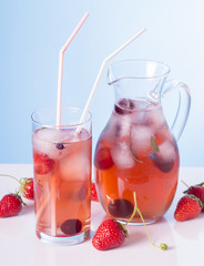 Berry drink with ice