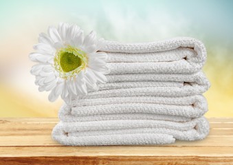 Obraz na płótnie Canvas Towel. Daisy and Towels