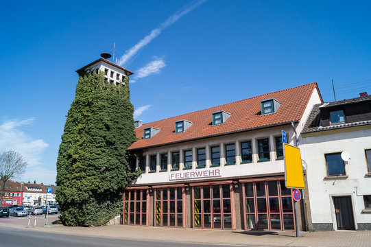 รูปภาพFeuerturm เลือกดูภาพถ่ายสต็อก เวกเตอร์ และวิดีโอ168 Adobe Stock