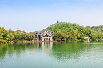 Obraz premium spring, the beauty of the park in hangzhou