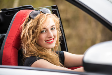 Fahrerin_Blond_016