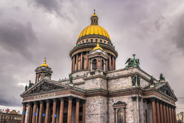 Fototapeta na wymiar Saint Isaac's Cathedral in Saint Petersburg, Russia